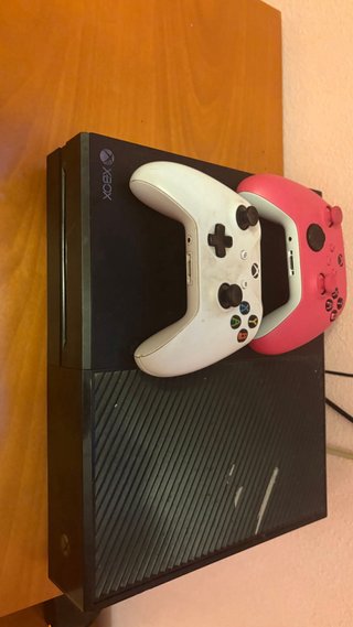 Pack Consola Xbox One con 2 Mando y Juegos origina