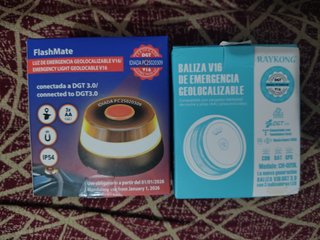 Baliza V16 Geolocalizable DGT FlashMate