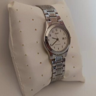 Casio LTP-1141P reloj clásico blanco acero