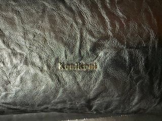 Bolso de Piel Negro KoniKoni
