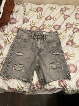 Bermudas Vaqueras Grises Bershka Talla 36
