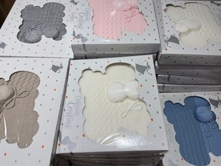 Toquillas de Bebé con Pompones