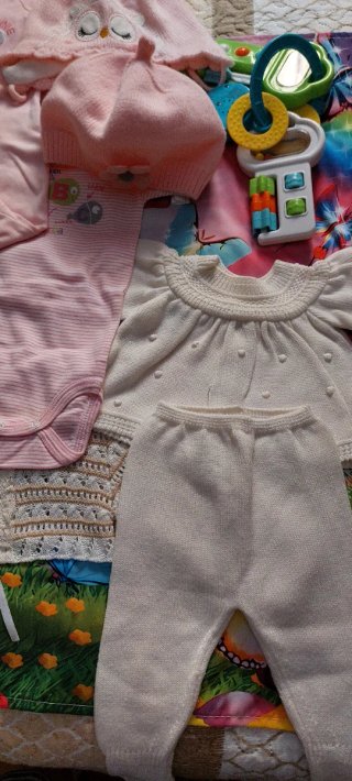 Lote de Ropa y Accesorios para Bebé