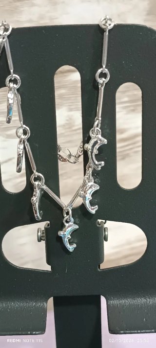 Pulsera Fina de Plata con Delfines