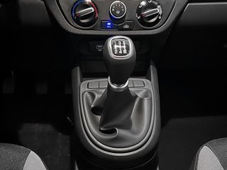 Hyundai i10 1.0 MPI 66CV Essence