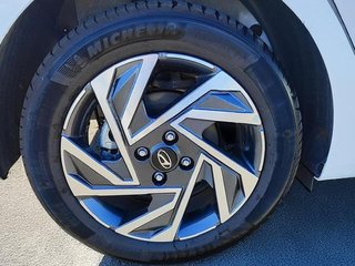 Hyundai i20 1.0 TGDI 100CV 48V Smart DCT