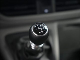 Volkswagen Caravelle 2.0 TDI 110CV Corta 9 plazas
