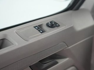Volkswagen Caravelle 2.0 TDI 110CV Corta 9 plazas
