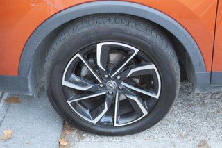 MG ZS 1.5 Luxury (2022)