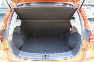 MG ZS 1.5 Luxury (2022)
