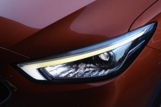 MG ZS 1.5 Luxury (2022)