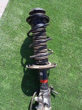 AMORTIGUADOR DELANTERO DERECHO Toyota Yaris (XP21)(2020->)
