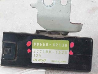 Centralita motor 8865042130 toyota rav 4 ii 517925