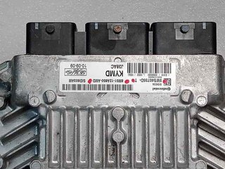Centralita motor toyota 8m5112a650amd yaris 521202