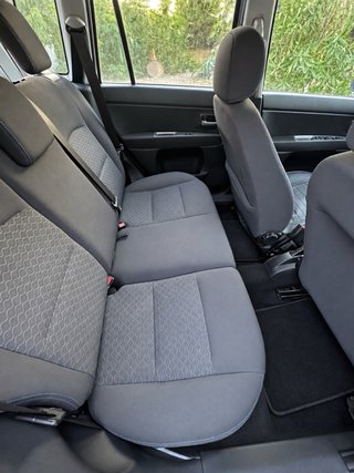 Mazda 2 2005