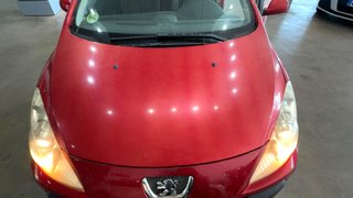 Peugeot 307 CC 2.0 HDI 136 SPORT (2007)