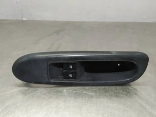 Mando elevalunas delantero izquierdo RENAULT CLIO