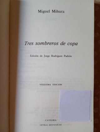 Tres sombreros de copa