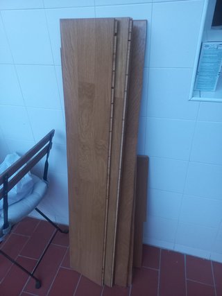 Lote azulejos y piezas parquet