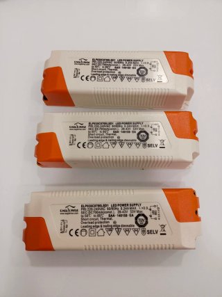 Fuente de alimentación LED ELP030C0700LSD1