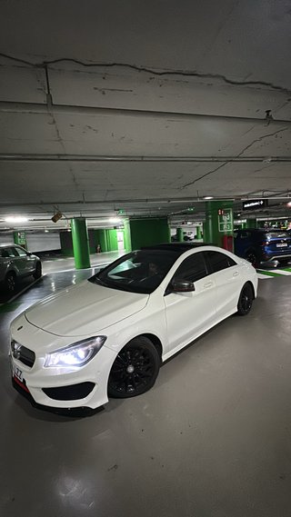 Mercedes-Benz Clase CLA 2015