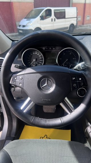 Mercedes-Benz ML 320 Etiqueta B