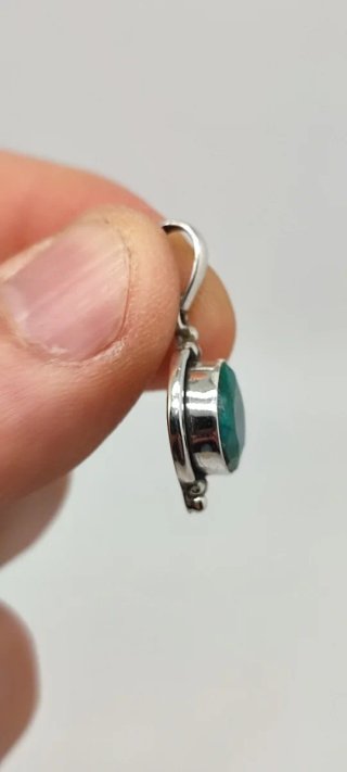 Colgante de Plata y Esmeralda.