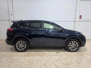Toyota RAV4 2017