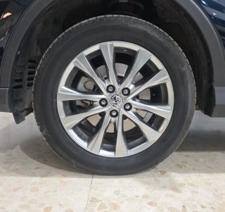 Toyota RAV4 2017