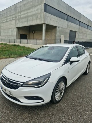 Opel Astra 2016