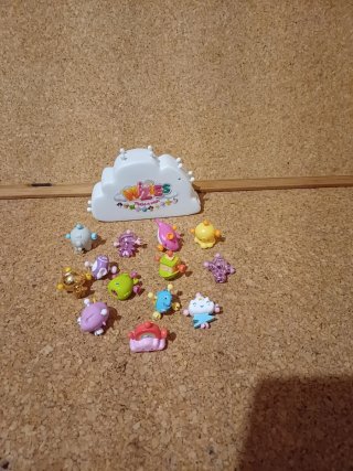 Caixa Wizies com figuras