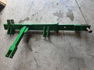 Barra de tiro desplazable para tractor