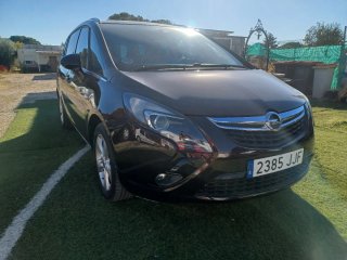 Opel Zafira Tourer 2015