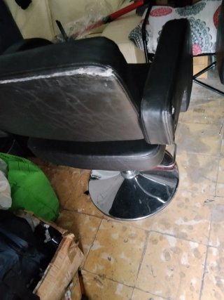 2 Sillones de Peluquería Negros