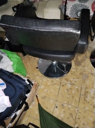 2 Sillones de Peluquería Negros