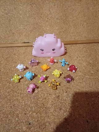 Caixa com figuras Wizies