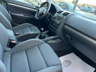 Golf 2004 1.6 (129 mil km)