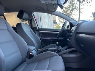 Golf 2004 1.6 (129 mil km)