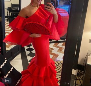 Vestido de sevillanas rojo