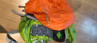 Mochila Trangoworld 35L Verde y Gris