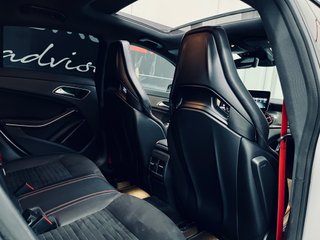 Mercedes-Benz Clase CLA 45 AMG 381CV 2016