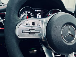 Mercedes-Benz Clase CLA 45 AMG 381CV 2016