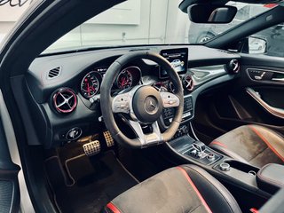 Mercedes-Benz Clase CLA 45 AMG 381CV 2016