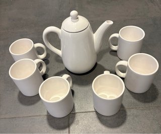 Set de Chocolate Blanco: Tetera y 5 Tazas