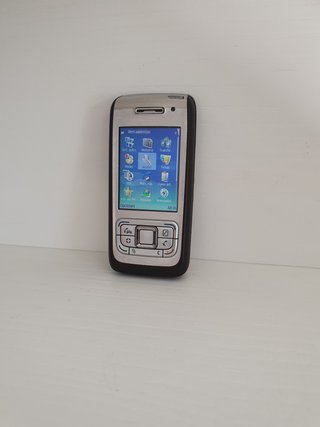 Nokia E65 Movistar Plata
