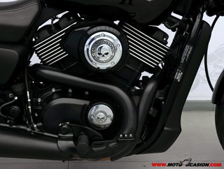 HARLEY-DAVIDSON STREET 750 -A2-