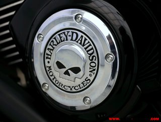 HARLEY-DAVIDSON STREET 750 -A2-