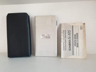 Calculadora Científica Casio FX-105