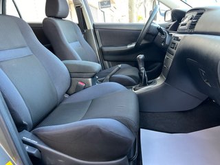 Corolla 2004 Unico dueño 97 mil km