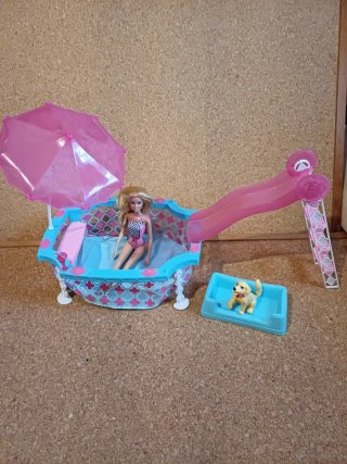 Conjunto Piscina Barbie com Acessórios